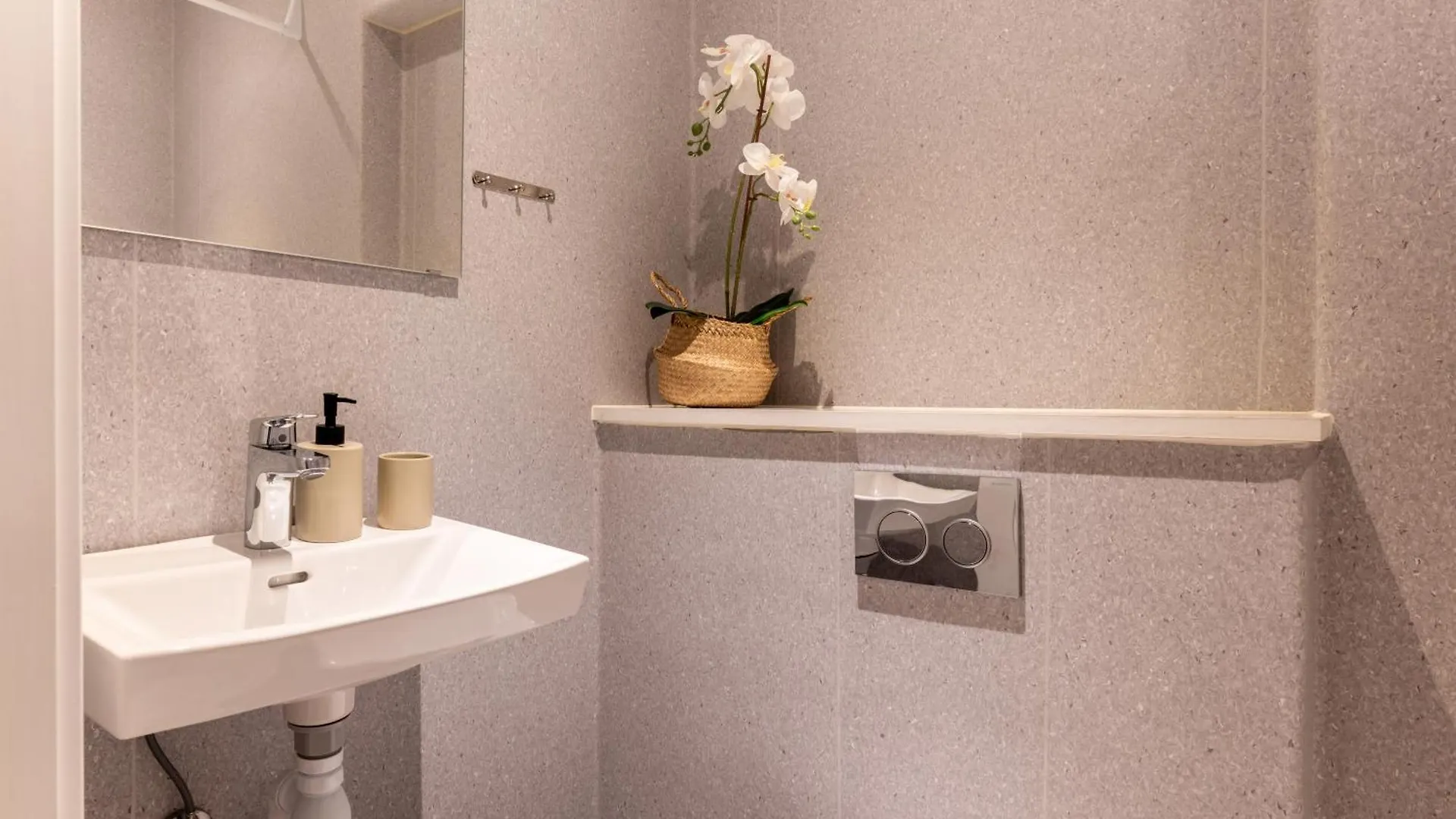 Apartment Sanders Noble - Fantastic 4-Bdr Apt In The Capital Copenhagen