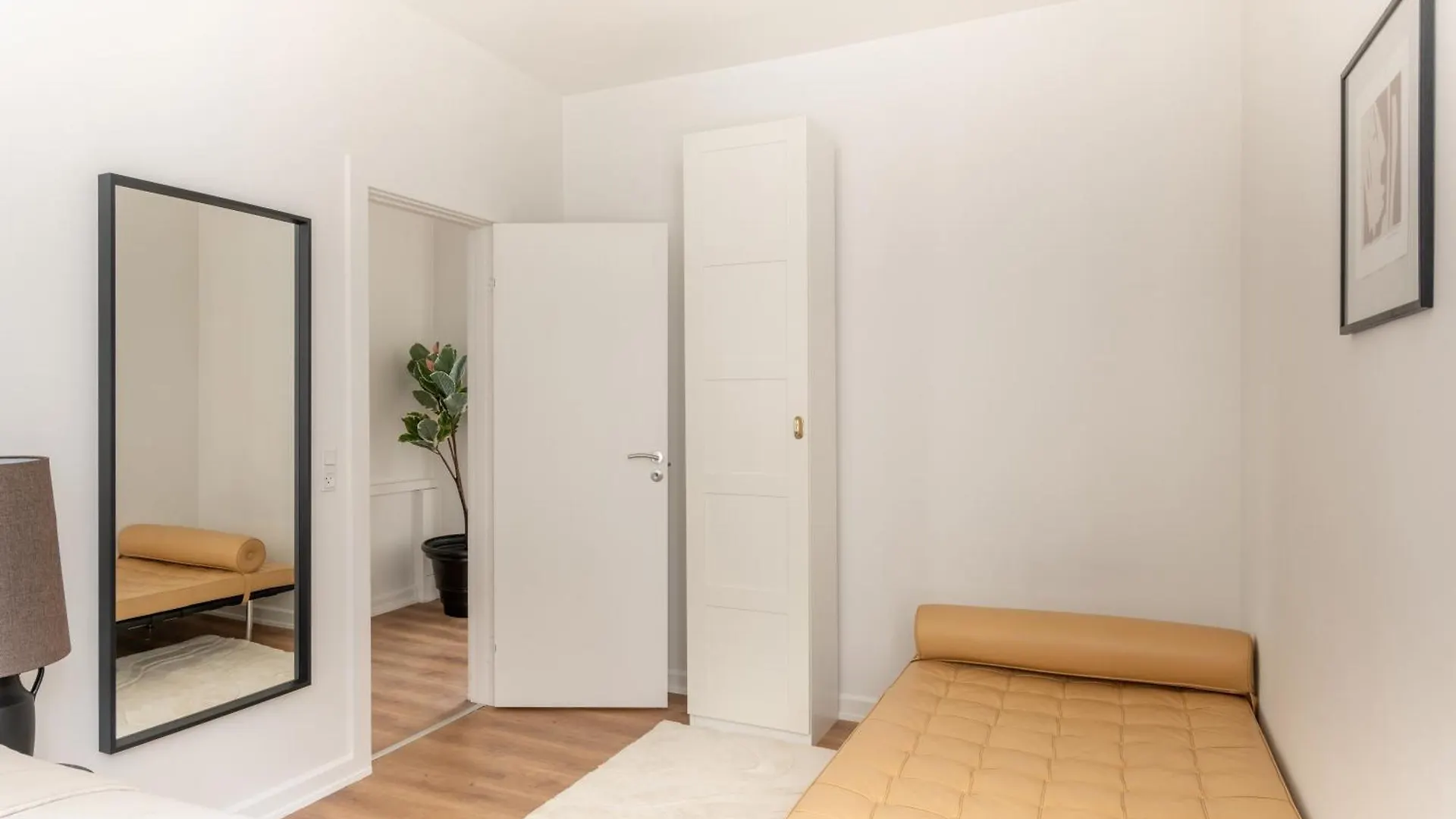 Apartment Sanders Noble - Fantastic 4-Bdr Apt In The Capital Copenhagen