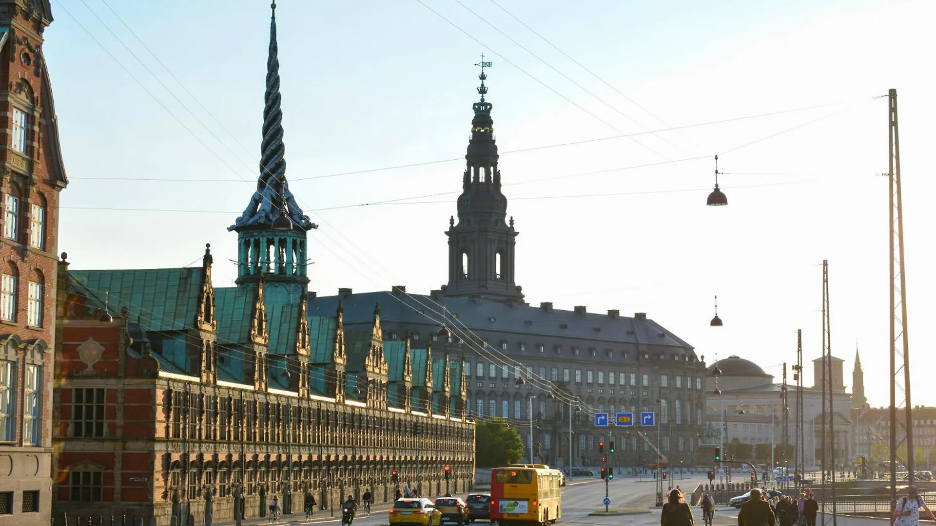 Sanders Noble - Fantastic 4-Bdr Apt In The Capital Copenhagen